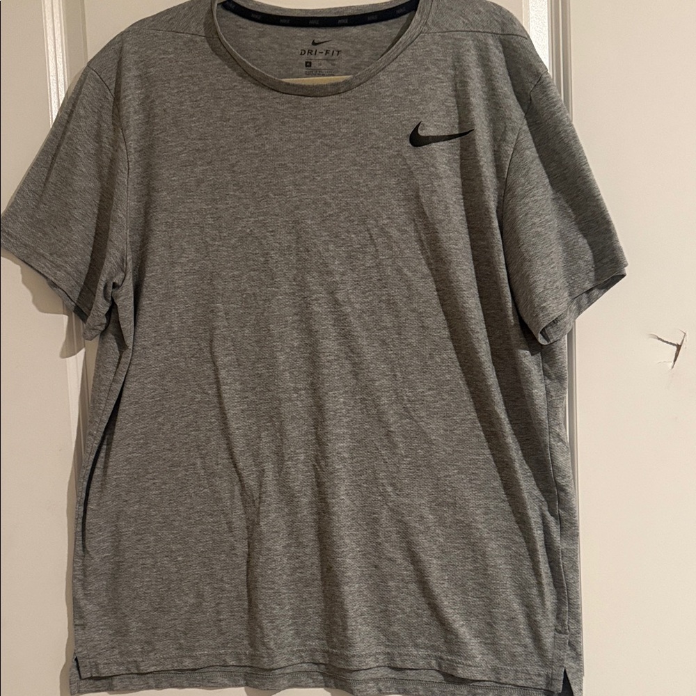 Nike Heather Gray Dri-FIT Short Sleeve Tee